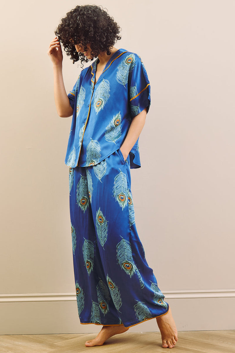 Pauwenoog satijnen oversized pyjama, marineblauw